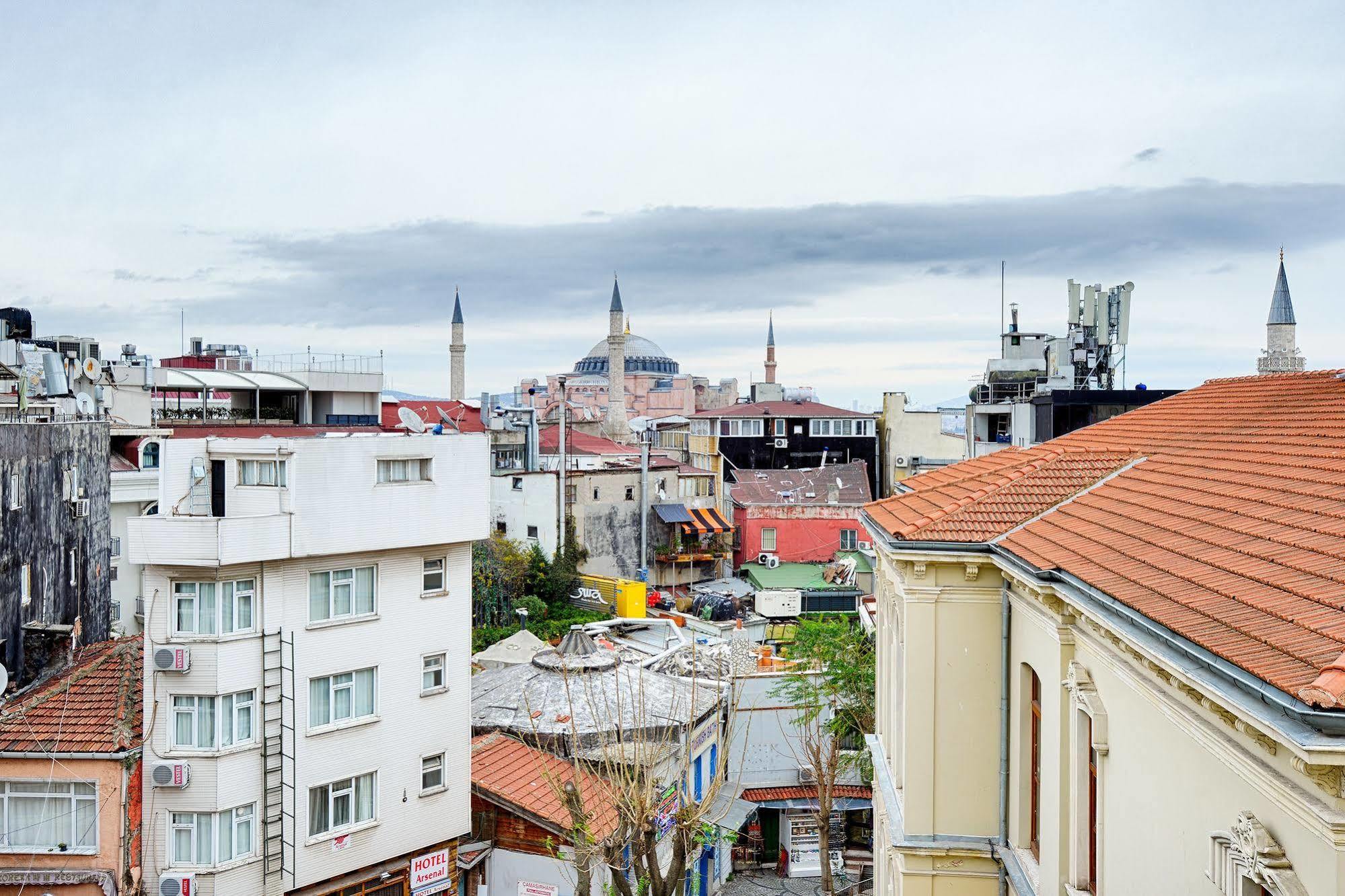 Akdeniz Hotel Istanbul Ngoại thất bức ảnh